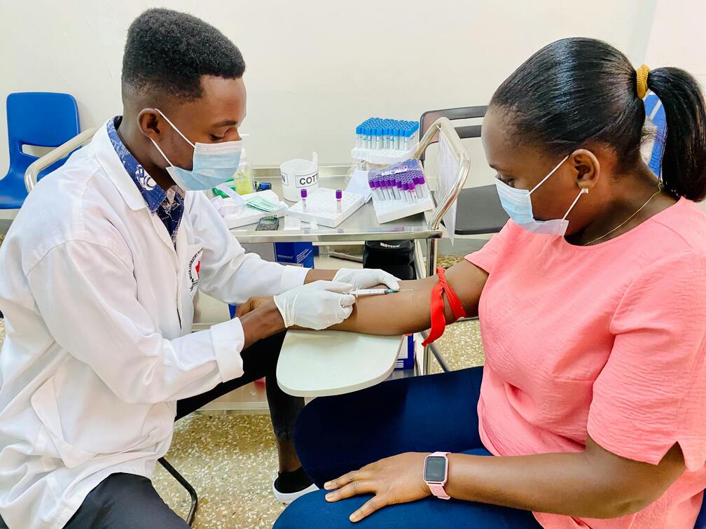 Doe sangue ou medula e garanta isenção na taxa de inscrição de concursos